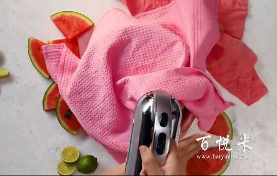 花式吃瓜！來(lái)一份雞尾酒西瓜冰沙，最適合這種炎熱的天氣了